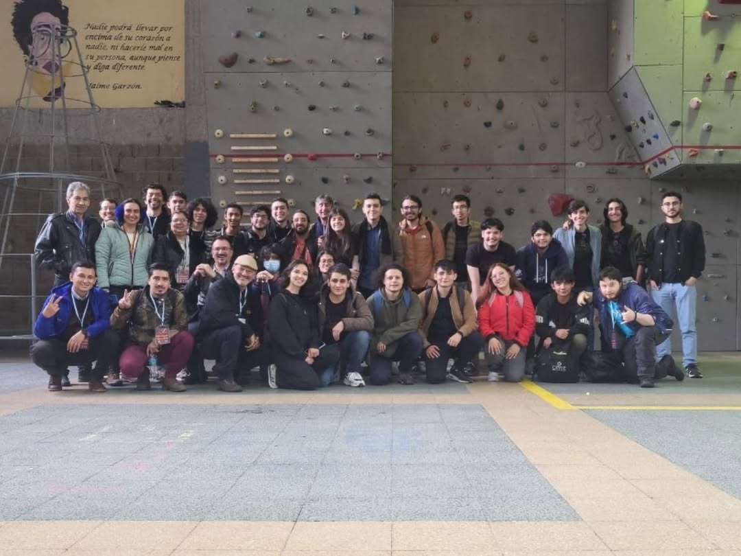 Voluntarios FLISoL año 2025