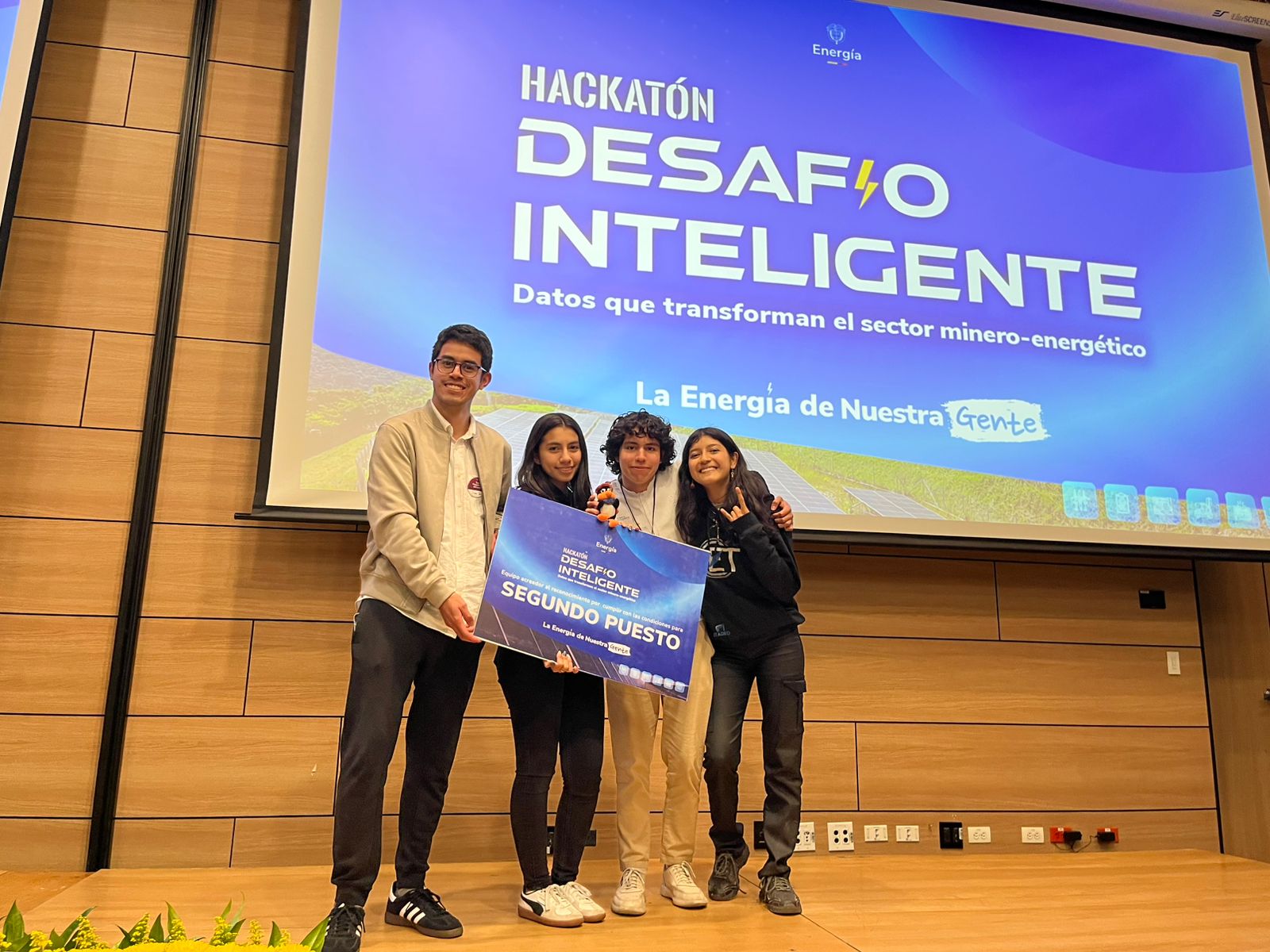 Hackathon Desafío Inteligente